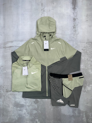 NIKE SETS