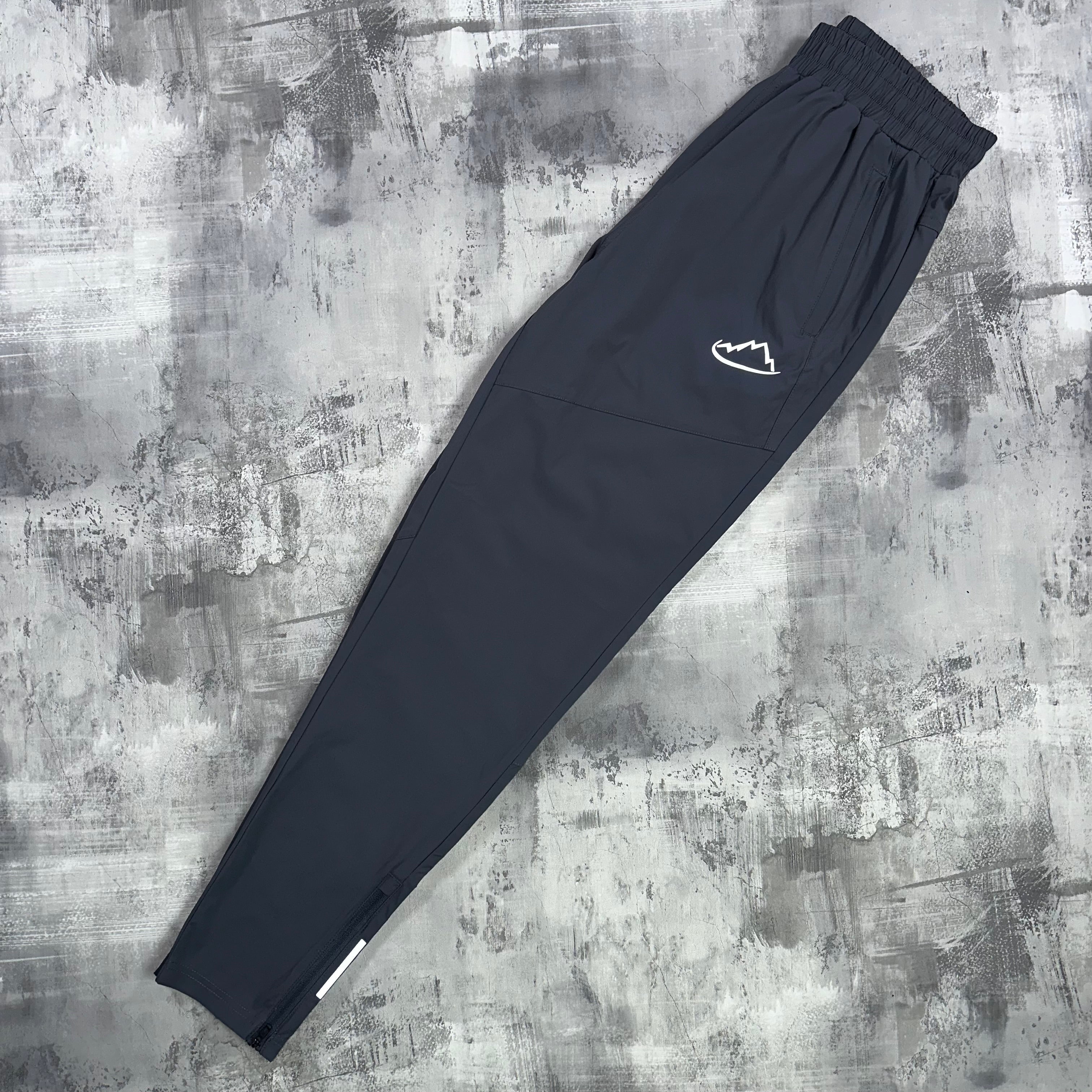 Nike Jordan 23 Engineered Cargo Trousers in Black for Men | Lyst UK