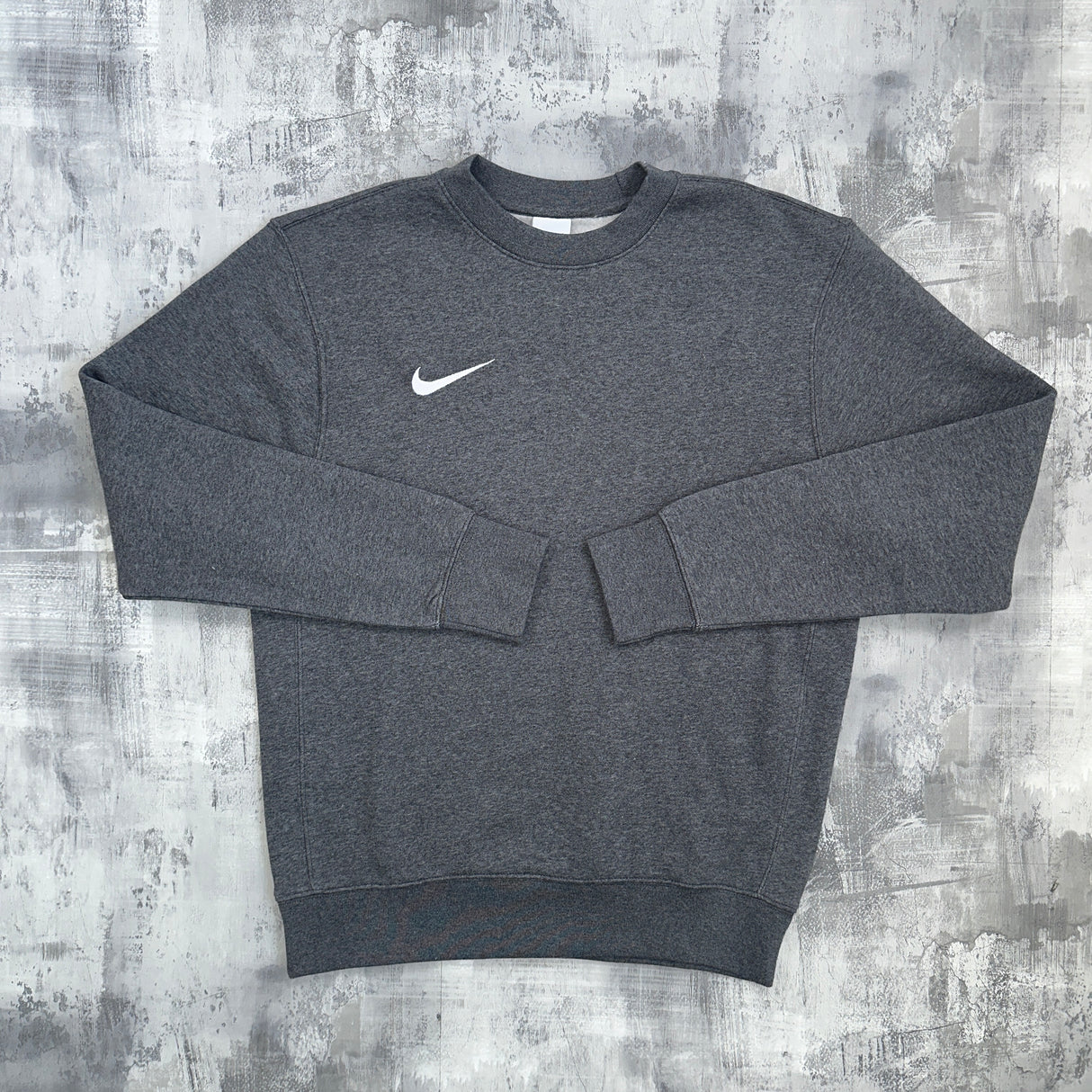 Nike Club Crewneck Dark grey