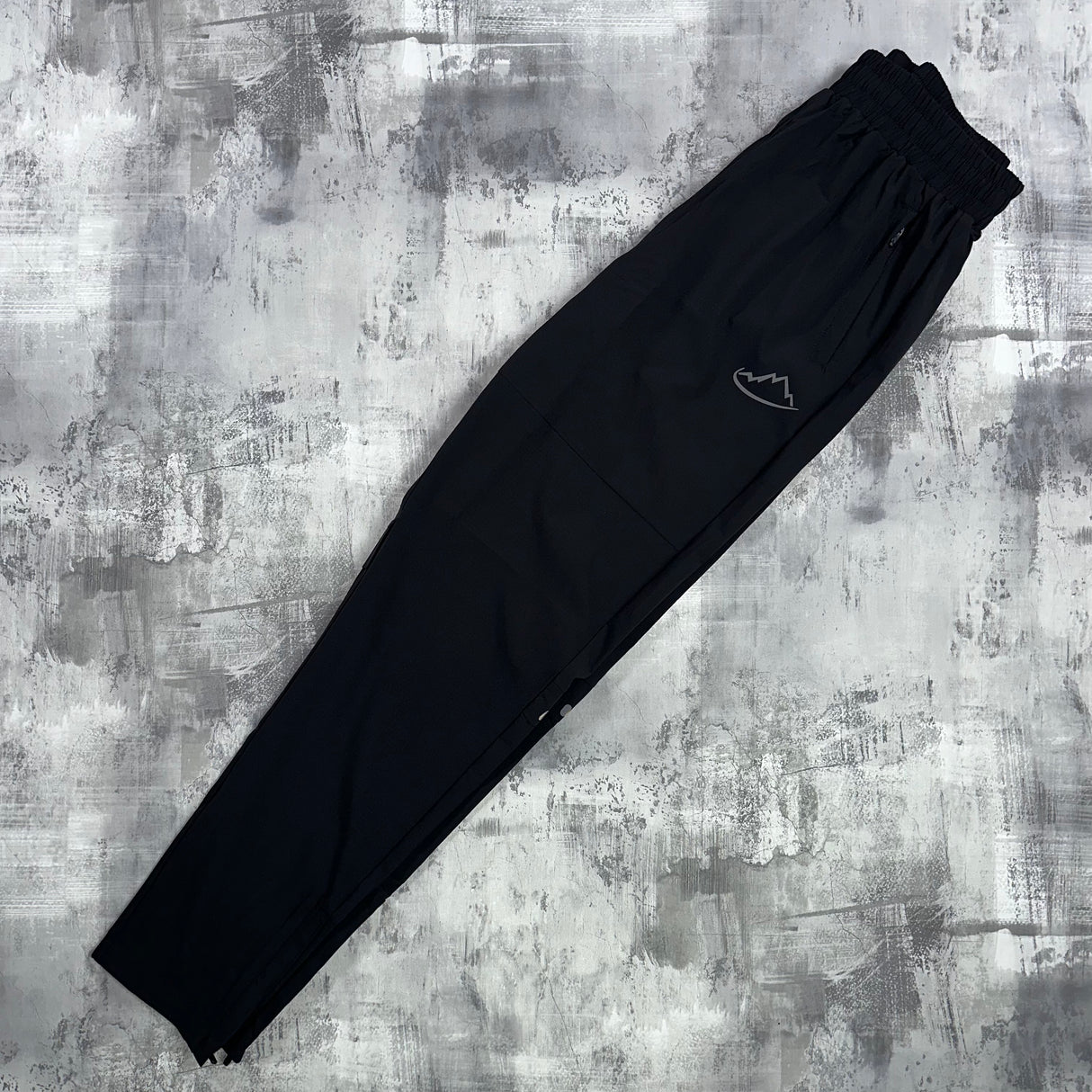 Adapt To pinnacle trousers Black