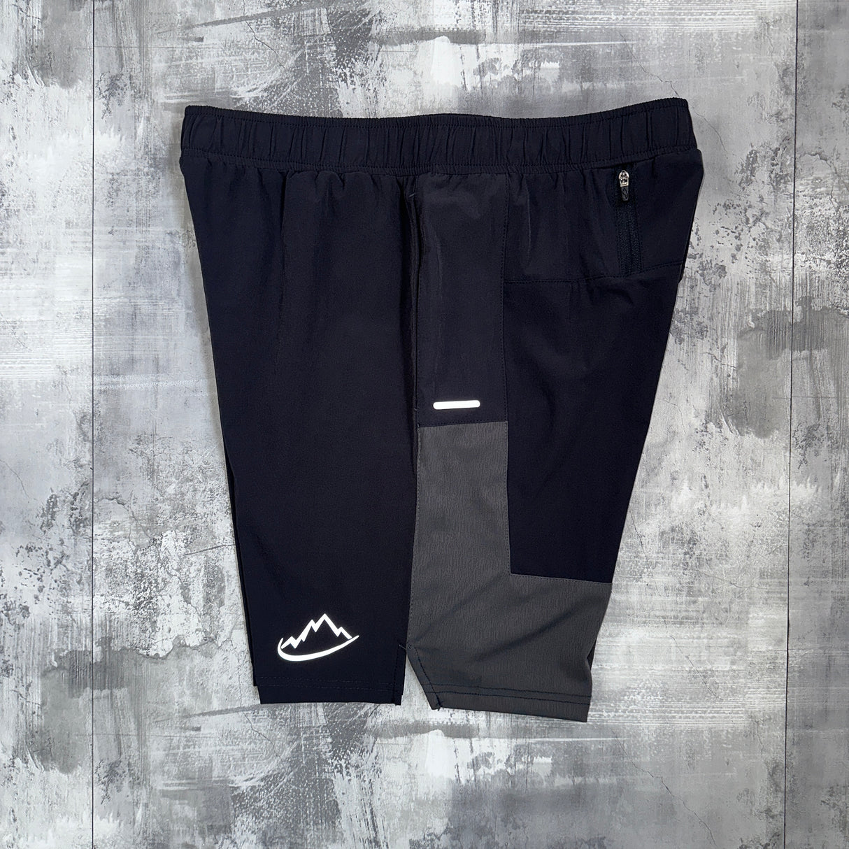 Adapt To FLY-R Shorts Grey