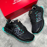 New Balance Fresh Foam Black / Mint