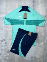 Nike Strike set Aqua - 1/2 zip & shorts