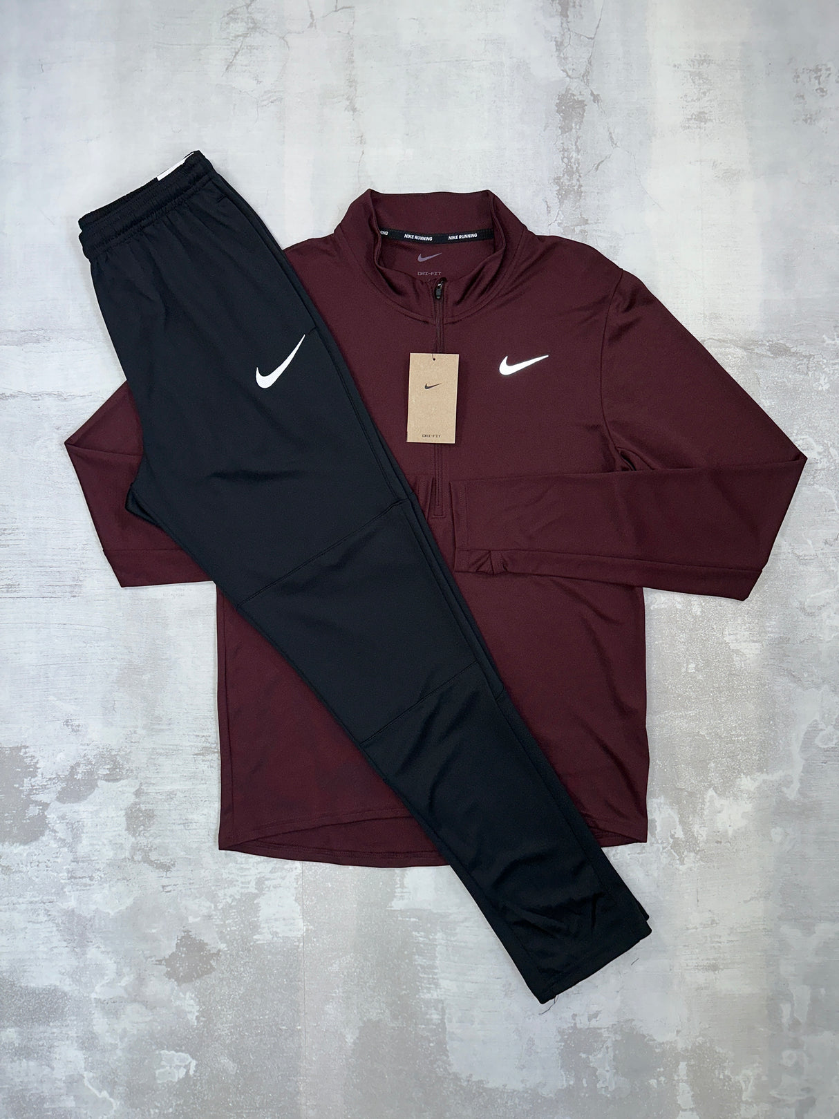 Nike Dri-Fit Pacer set Burgundy - 1/2 zip & trousers