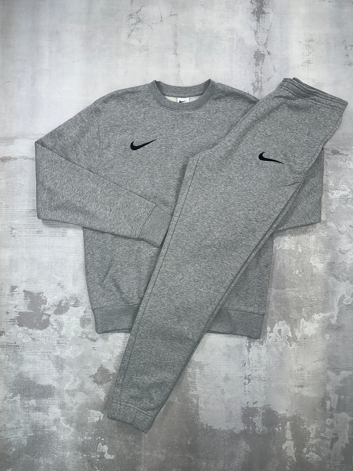 Nike Club Tracksuit Light Grey - Crewneck & Trousers