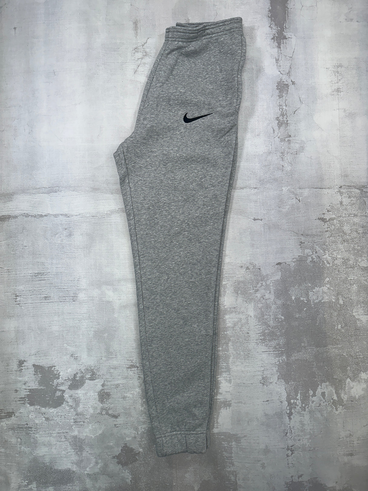 Nike Club Joggers Light Grey