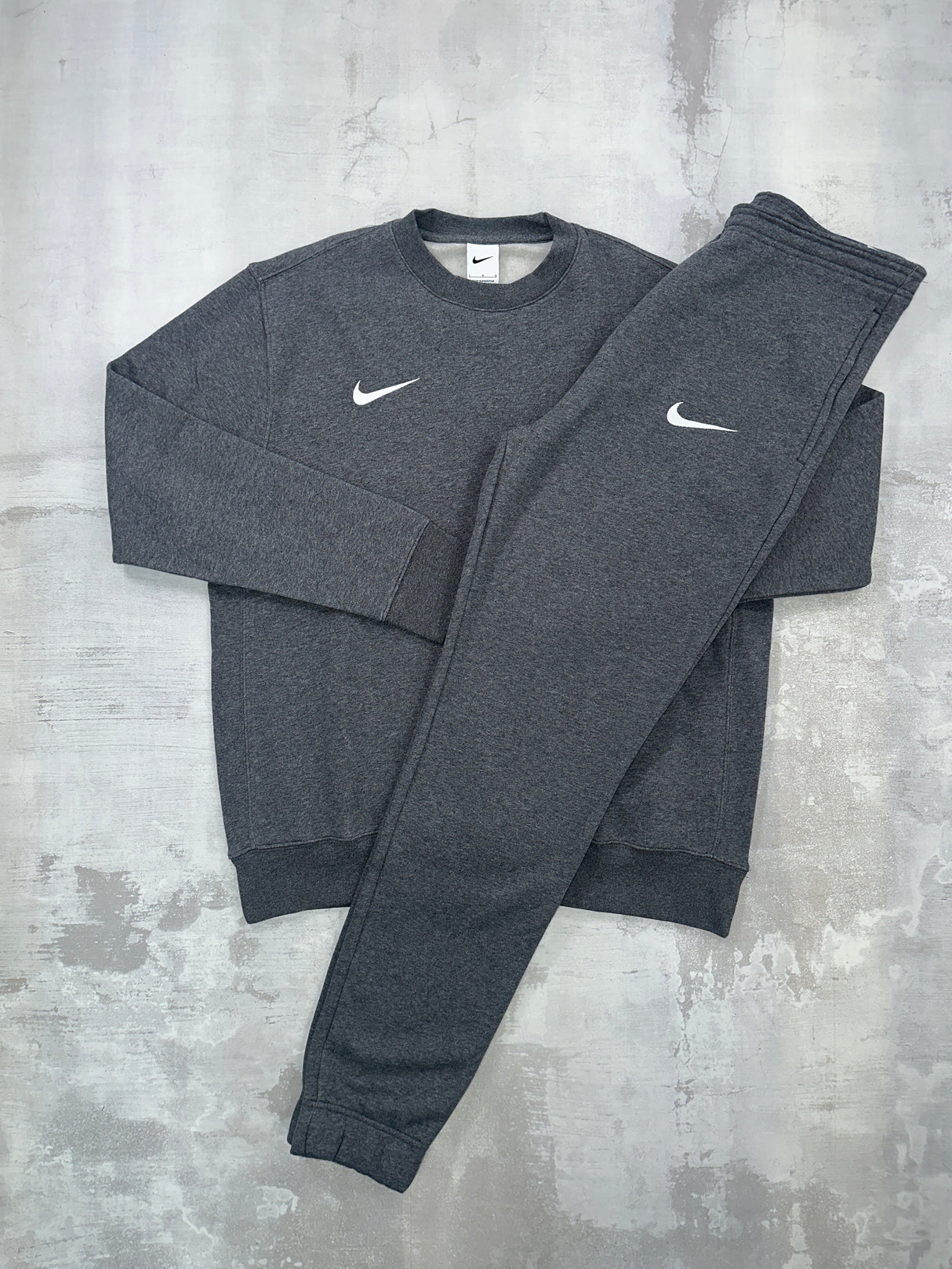 Nike Club Tracksuit Dark Grey - Crewneck & Trousers