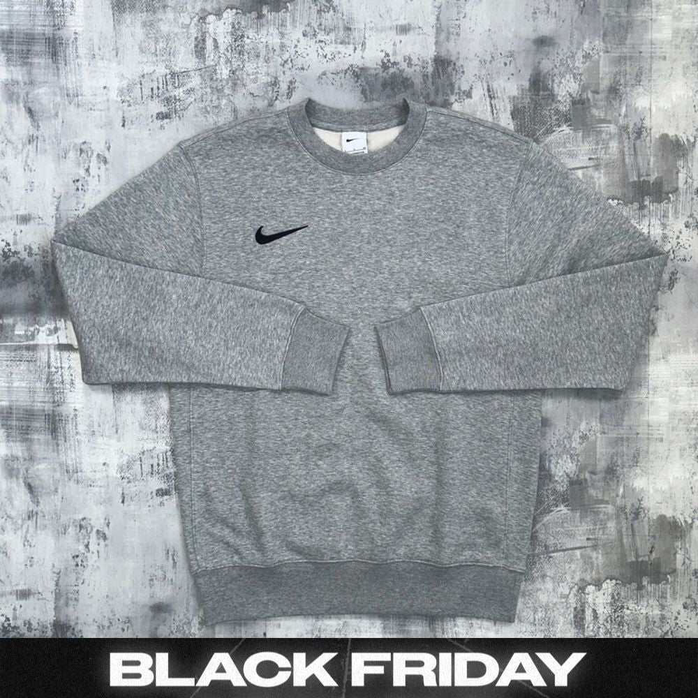 Nike Club Crewneck Light Grey